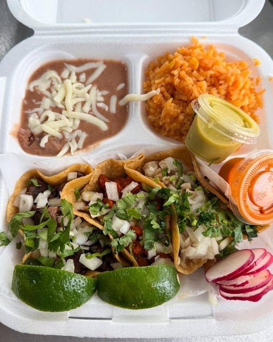 Callejeros Latin Food Photo 3