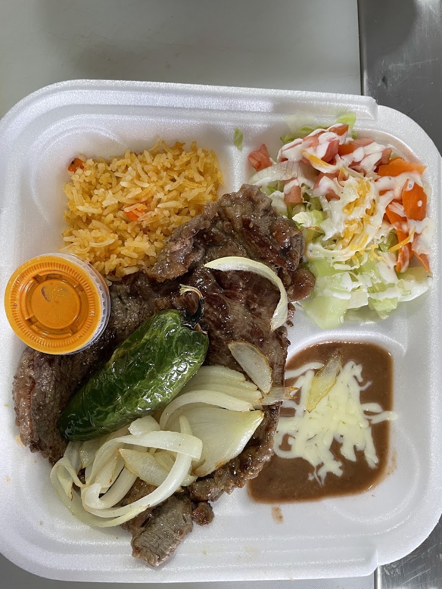 Callejeros Latin Food Photo 5