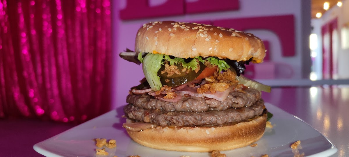 Fakhama LIVE - Lounge Bar Photo 3