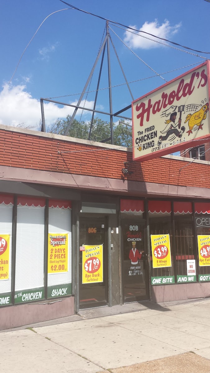 Harold's Chicken Photo 1