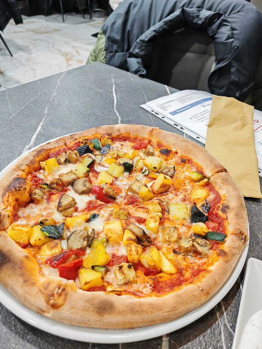 Istanbul City kebap - pizza - grill Photo 4