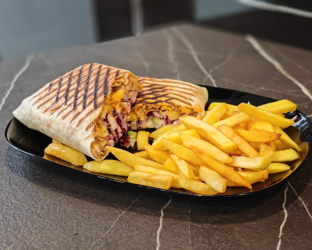 Istanbul City kebap - pizza - grill Photo 5