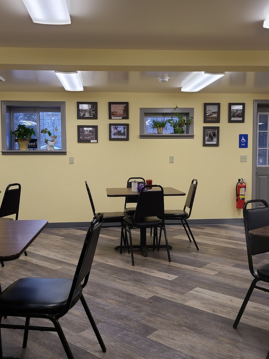 Phoenix Diner LLC Photo 4